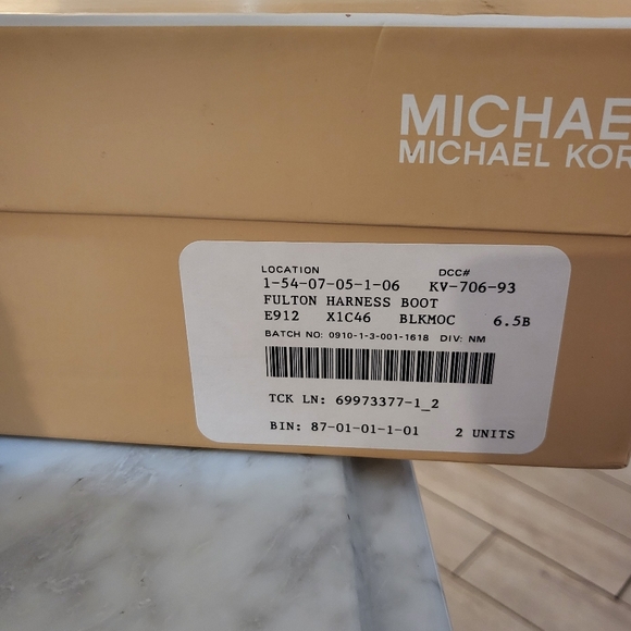 Michael Kors Fulton Harness boot - Picture 5 of 6